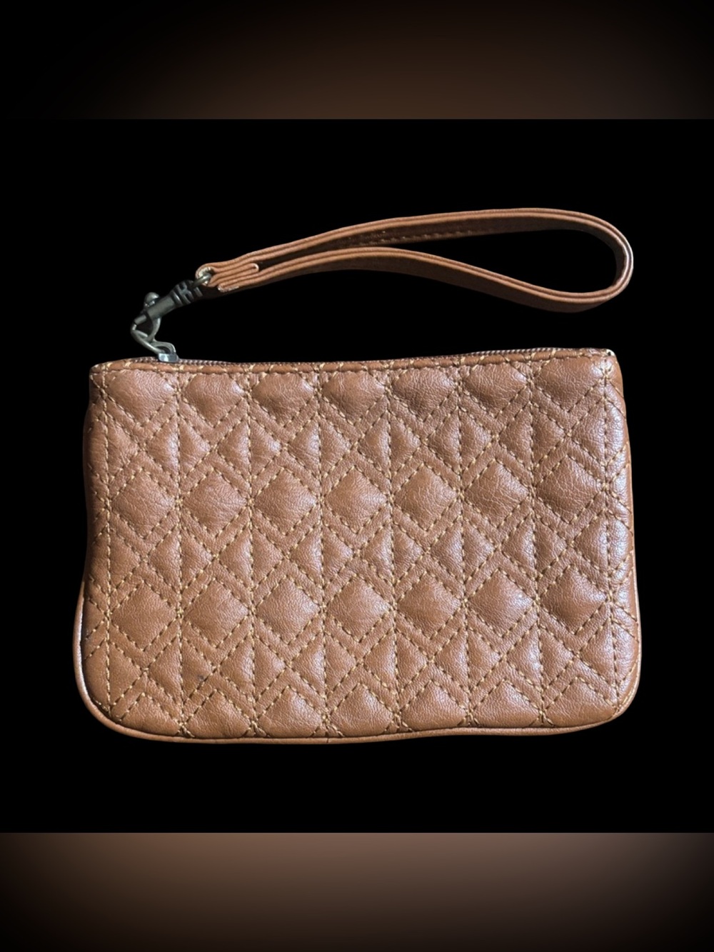 ~BUNDLE ONLY~Express Quilted Tan Wristlet